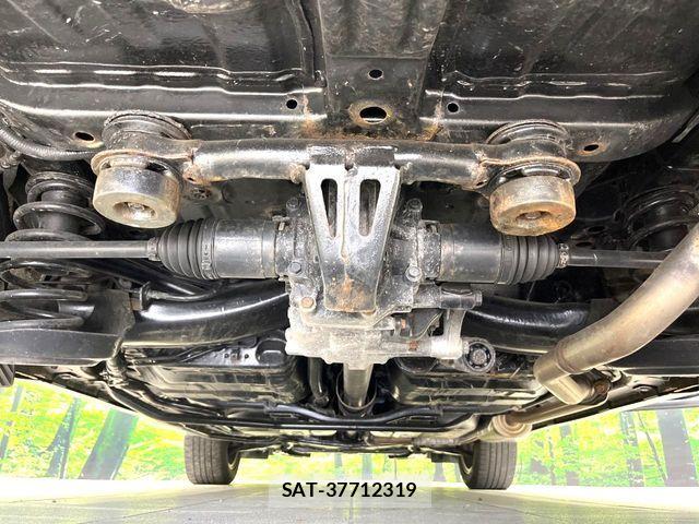 Honda VEZEL 2017-10 8317869-19