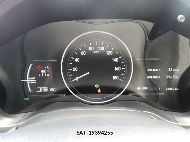 Honda VEZEL 2019-01 8317870-3