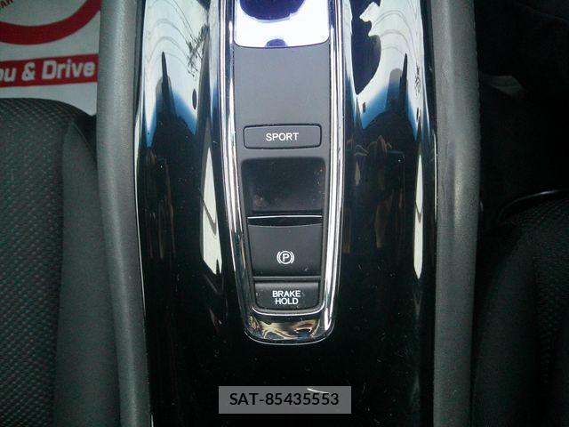 Honda VEZEL 2014-06 8317871-13
