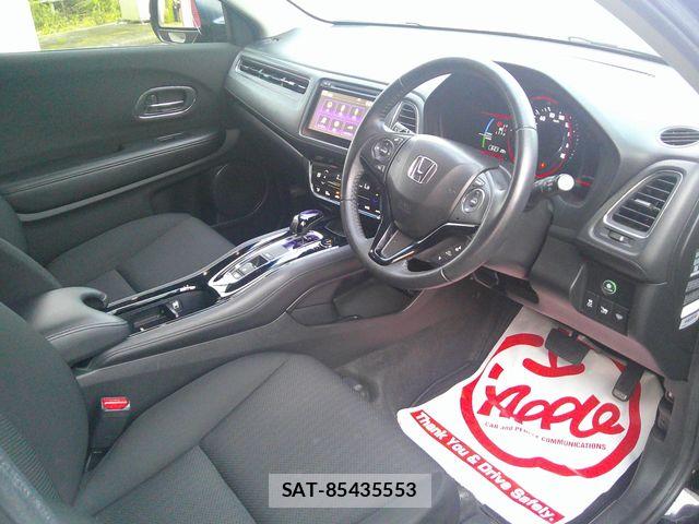 Honda VEZEL 2014-06 8317871-1