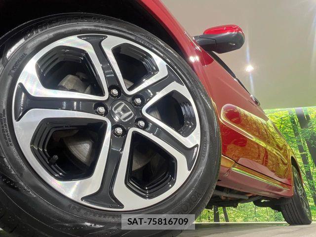 Honda VEZEL 2018-10 8338376-13