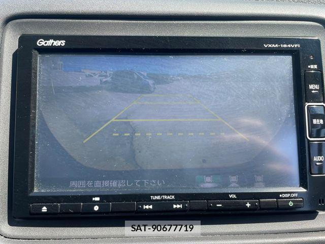 Honda VEZEL 2018-05 8338373-9