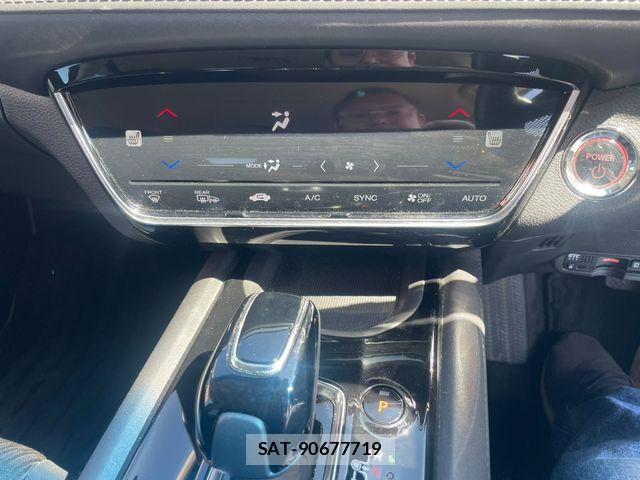 Honda VEZEL 2018-05 8338373-10