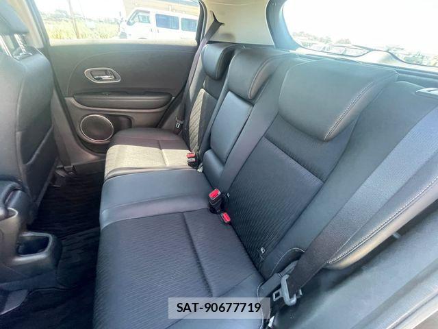 Honda VEZEL 2018-05 8338373-4