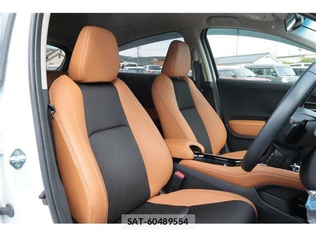 Honda VEZEL 2019-05 8338374-8