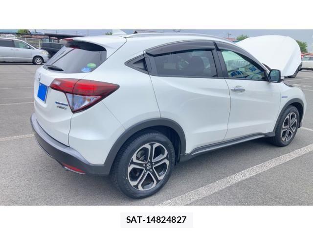 Honda VEZEL 2017-10 8355852-10