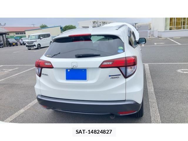 Honda VEZEL 2017-10 8355852-11