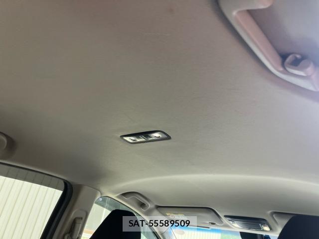 Honda VEZEL 2014-04 8369599-16
