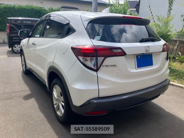 Honda VEZEL 2014-04 8369599-5