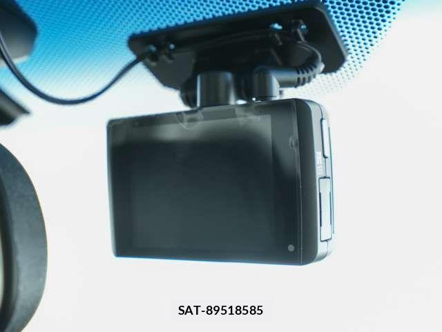 Honda VEZEL 2014-07 8369596-14