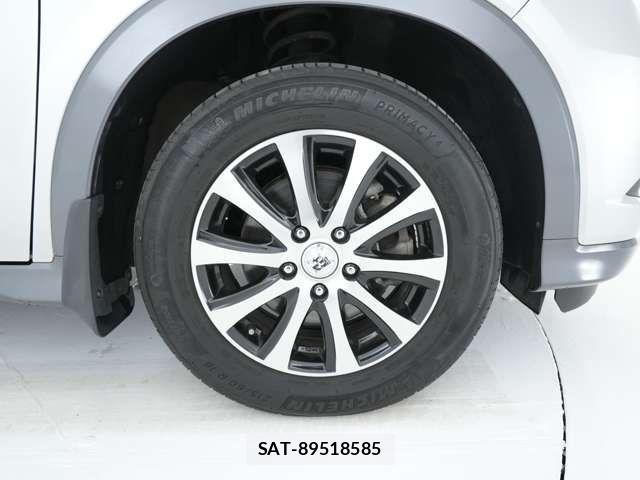 Honda VEZEL 2014-07 8369596-16