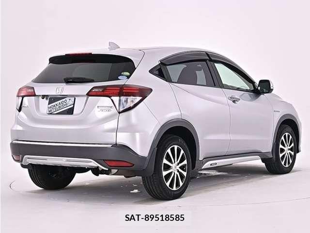 Honda VEZEL 2014-07 8369596-17