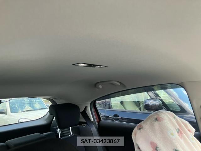 Honda VEZEL 2014-08 8369597-11