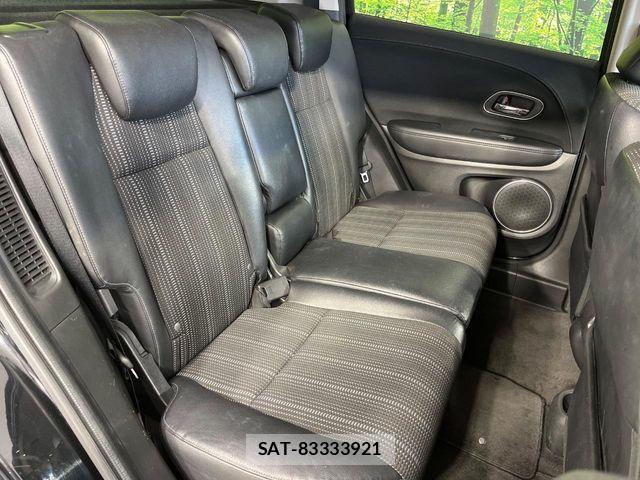 Honda VEZEL 2016-03 8369598-9