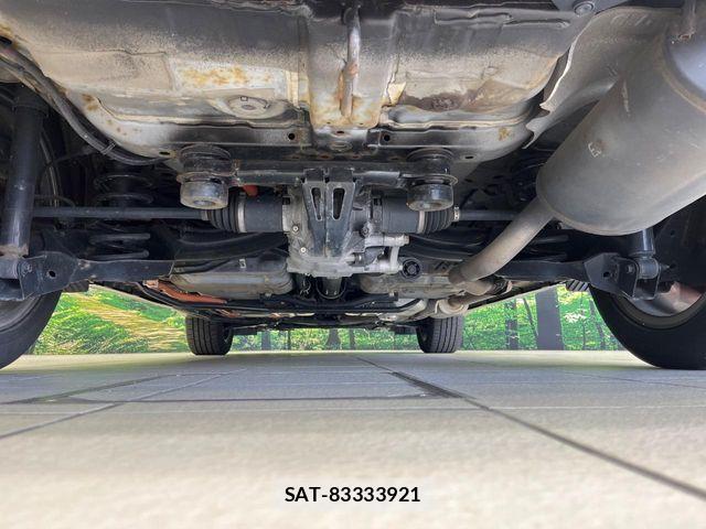 Honda VEZEL 2016-03 8369598-19