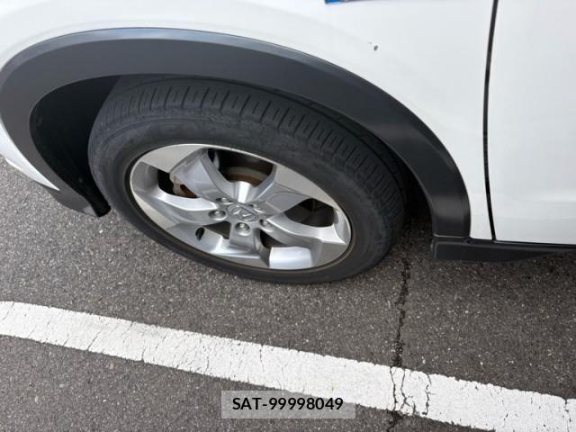Honda VEZEL 2015-08 8415697-4