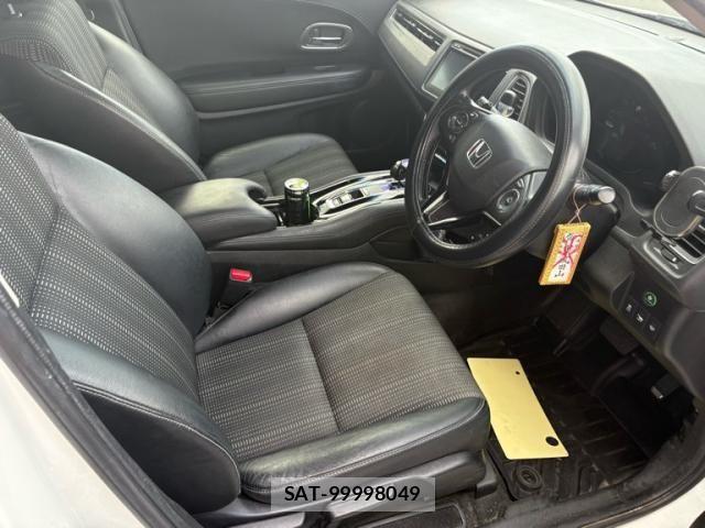 Honda VEZEL 2015-08 8415697-7