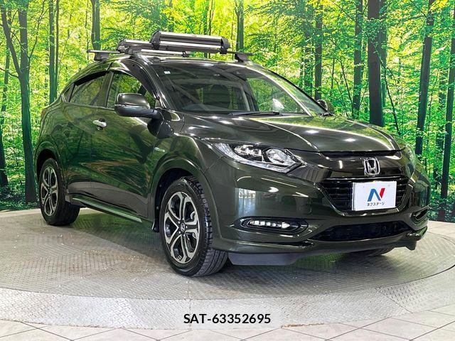 Honda VEZEL 2017-03 8439046-16