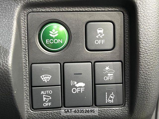 Honda VEZEL 2017-03 8439046-4