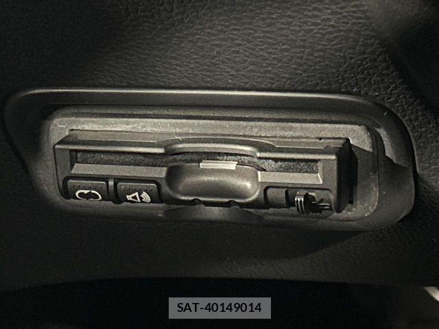 Honda VEZEL 2015-11 8667096-9