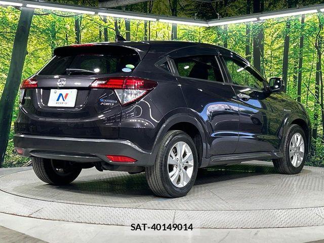 Honda VEZEL 2015-11 8667096-18