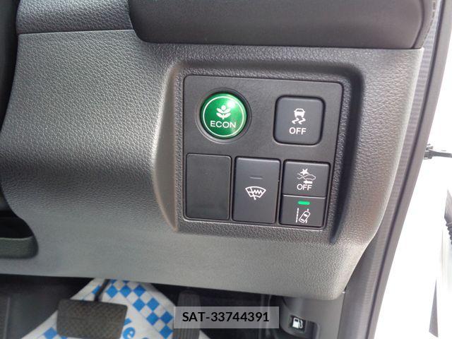 Honda VEZEL 2021-05 8686866-11