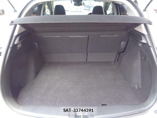Honda VEZEL 2021-05 8686866-21