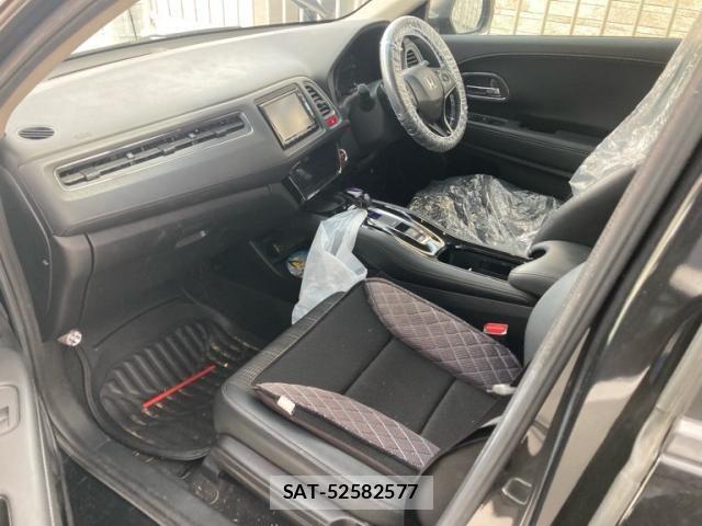 Honda VEZEL 2015-03 8746622-9