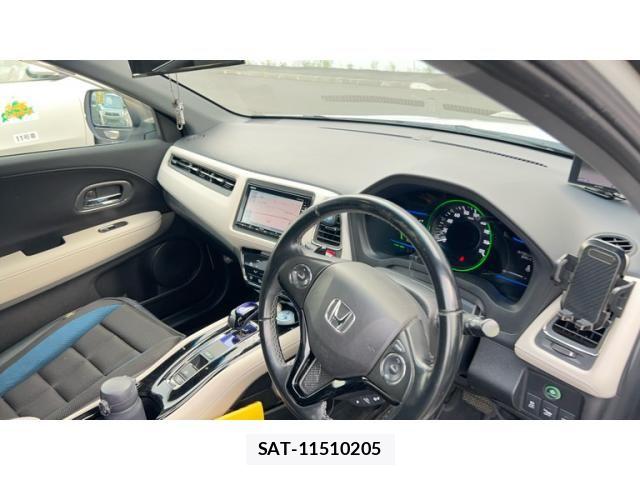 Honda VEZEL 2015-10 8797849-13
