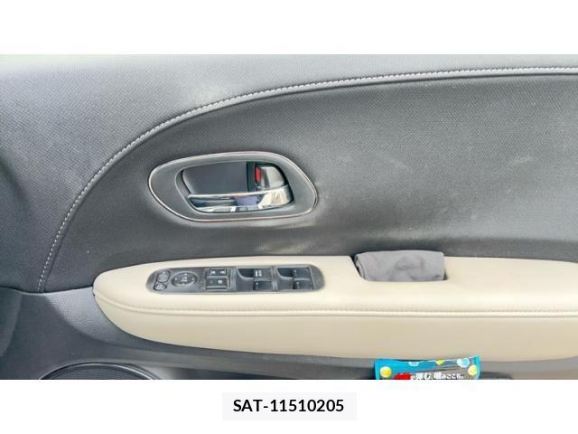 Honda VEZEL 2015-10 8797849-6