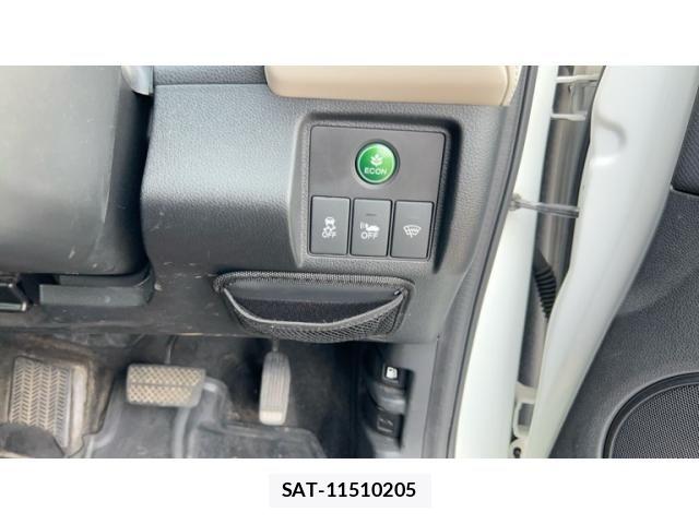 Honda VEZEL 2015-10 8797849-7