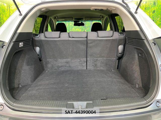 Honda VEZEL 2019-03 8850992-10