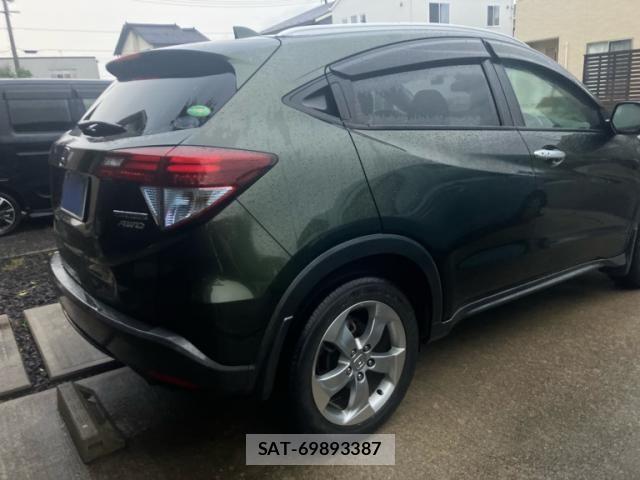 Honda VEZEL 2013-12 8882814-4