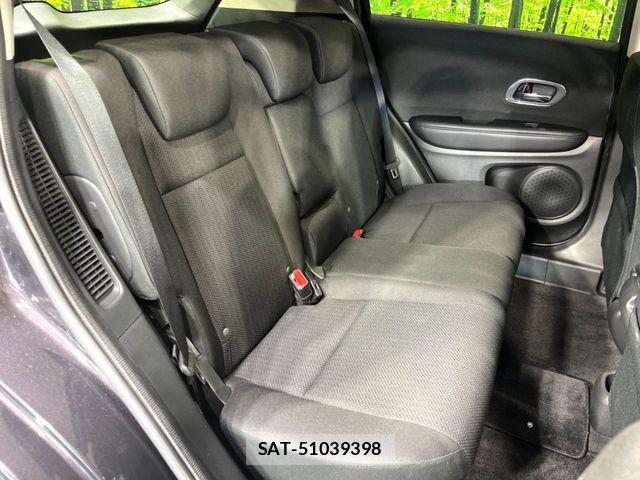 Honda VEZEL 2015-06 8884553-9