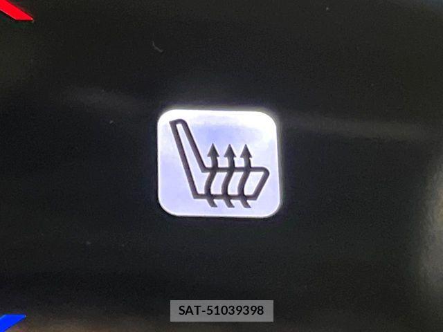 Honda VEZEL 2015-06 8884553-7