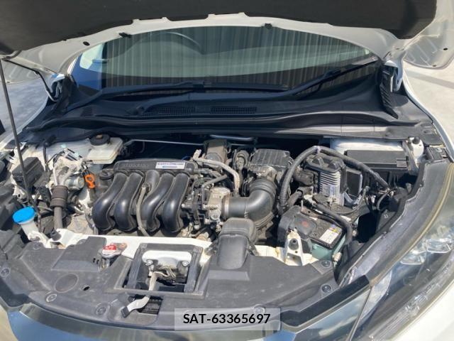 Honda VEZEL 2016-06 8884554-9