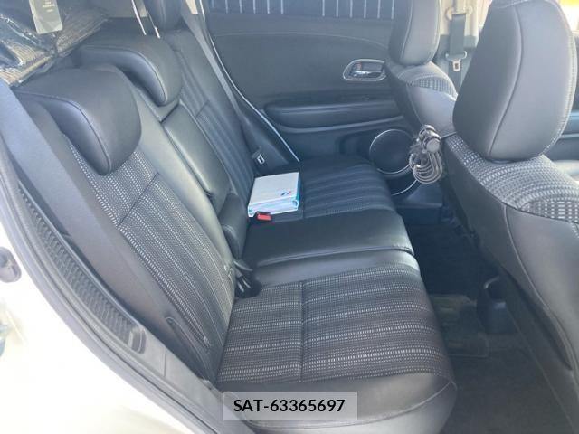 Honda VEZEL 2016-06 8884554-15