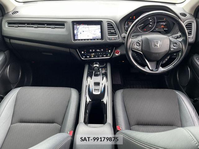 Honda VEZEL 2018-08 8884552-10