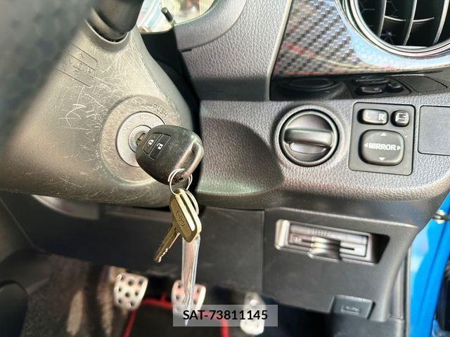 Toyota VITZ 2015-04 530893-11