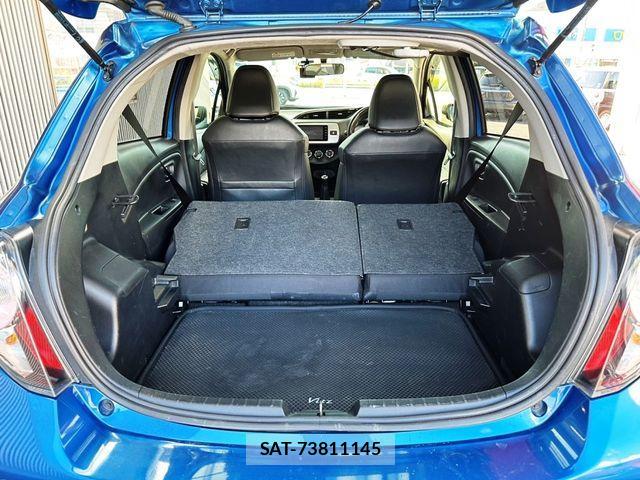 Toyota VITZ 2015-04 530893-23