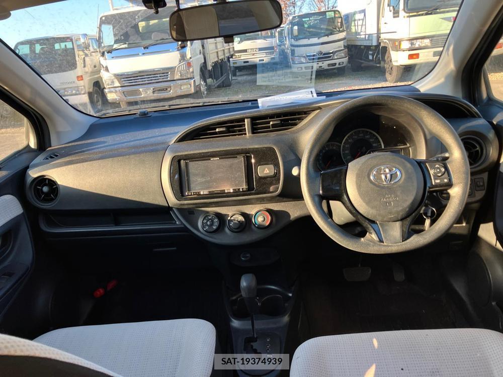 Toyota VITZ 2018-09 532655-12