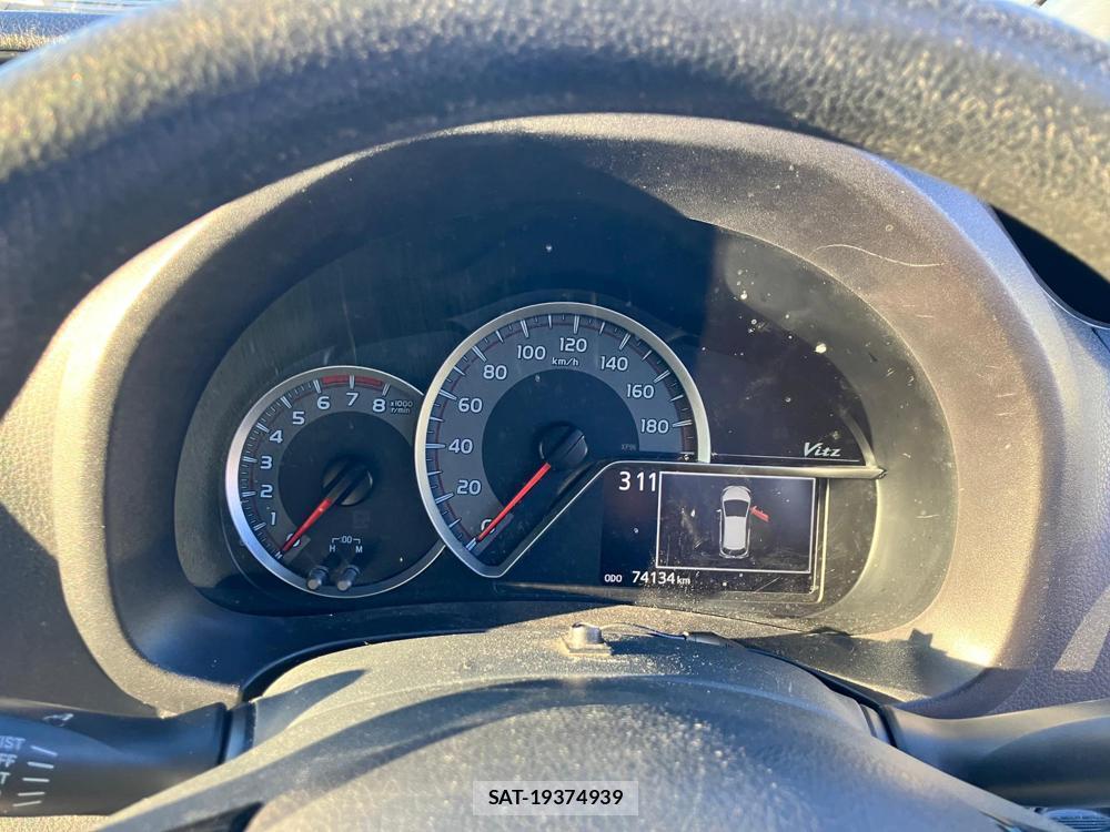 Toyota VITZ 2018-09 532655-14