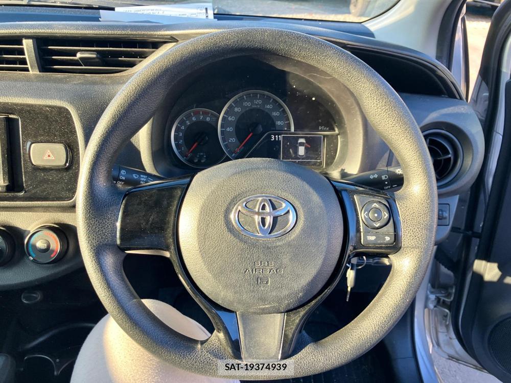 Toyota VITZ 2018-09 532655-17