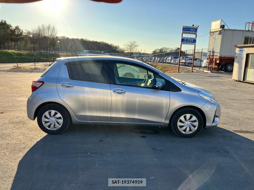 Toyota VITZ 2018-09 532655-1