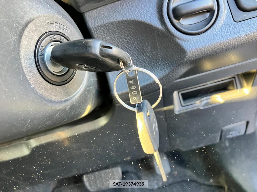 Toyota VITZ 2018-09 532655-24
