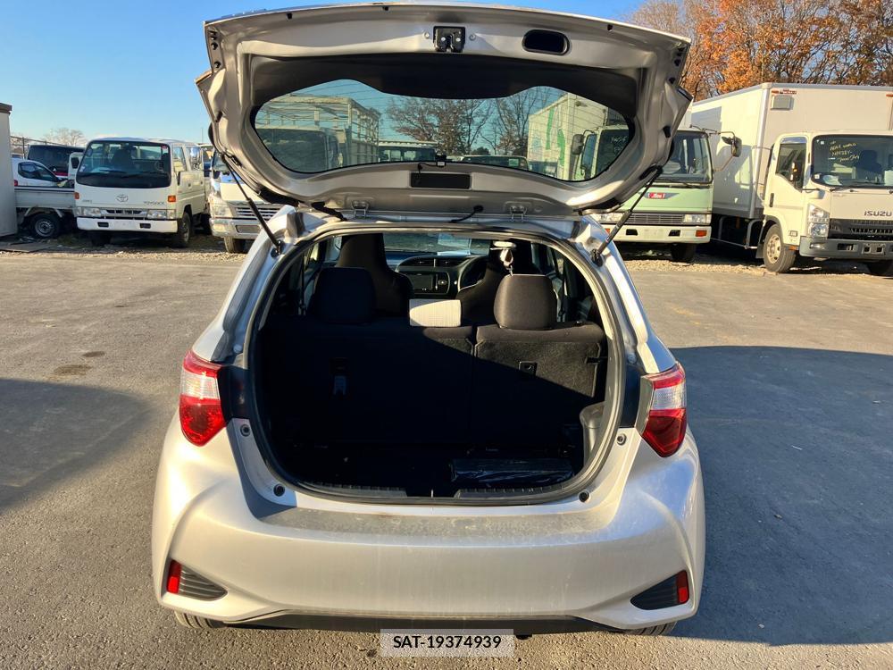 Toyota VITZ 2018-09 532655-32
