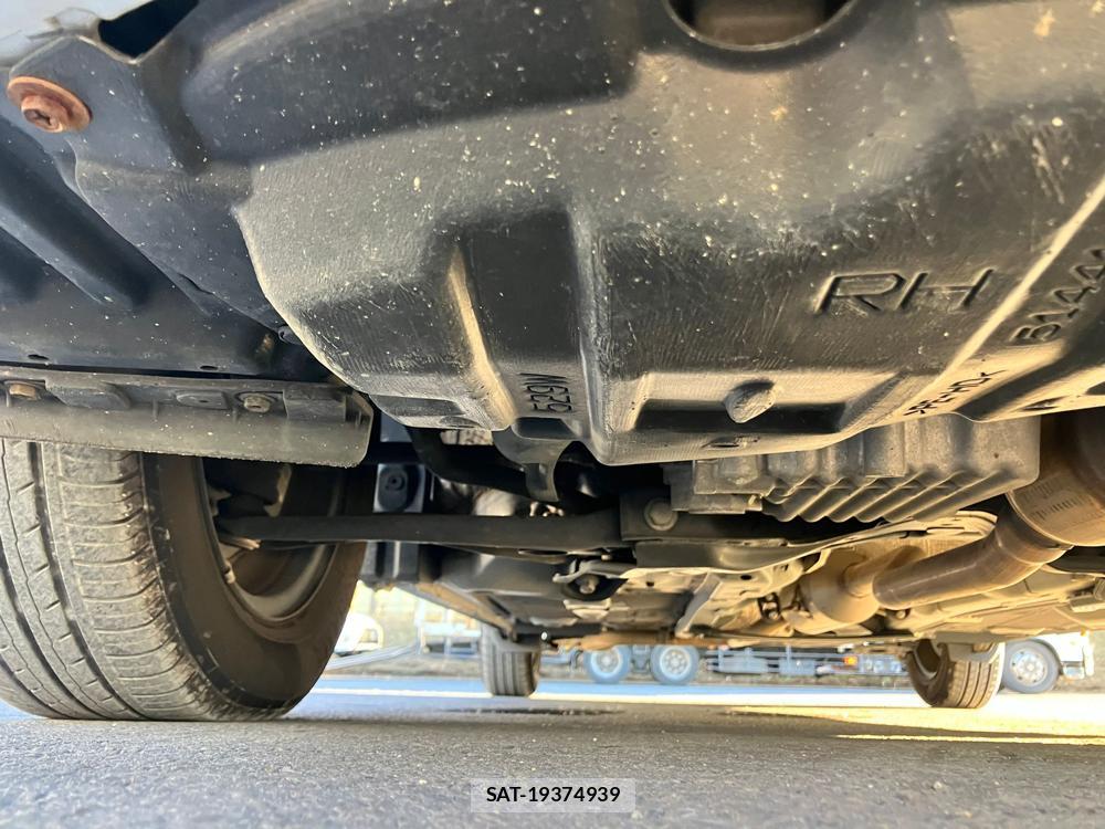 Toyota VITZ 2018-09 532655-40