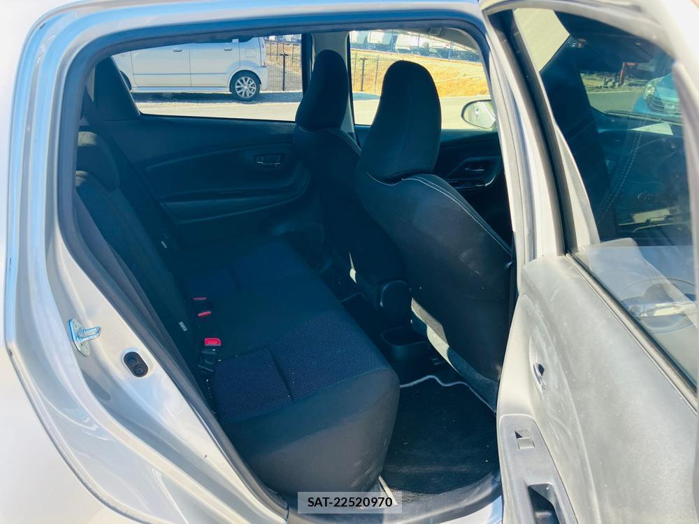 Toyota VITZ 2018-09 621224-10