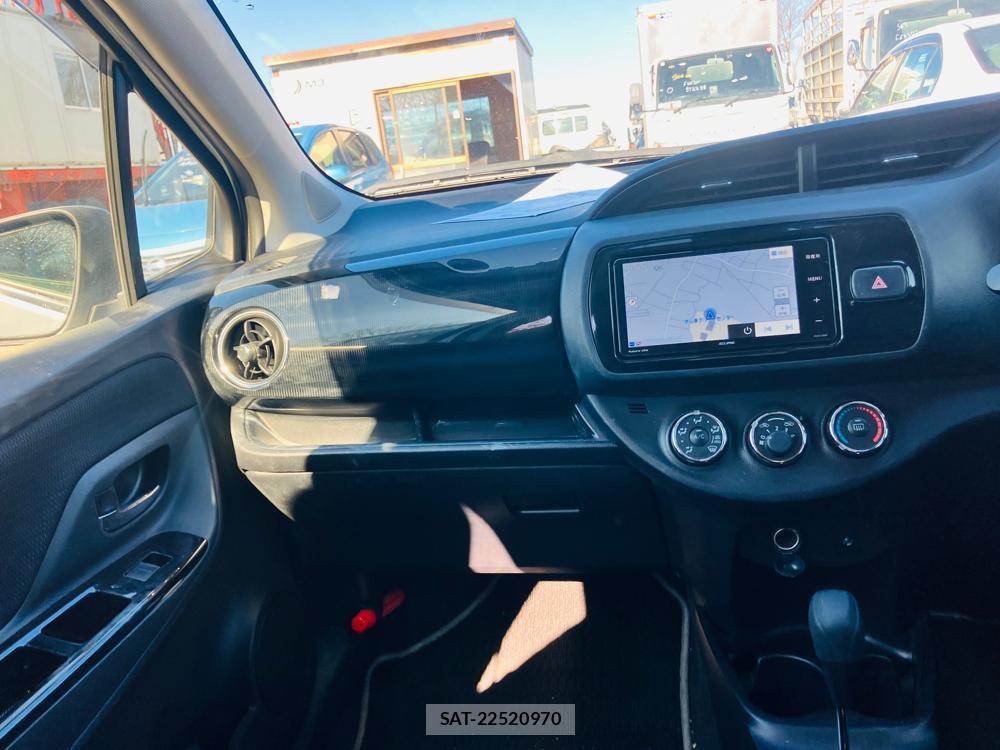 Toyota VITZ 2018-09 621224-19