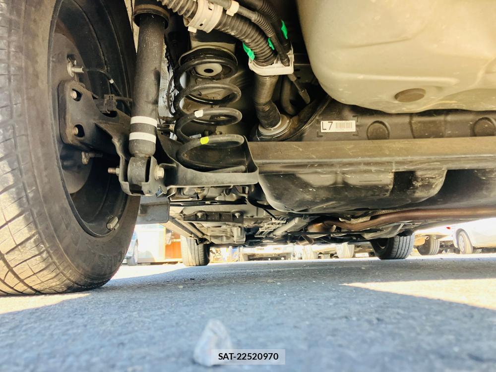 Toyota VITZ 2018-09 621224-39